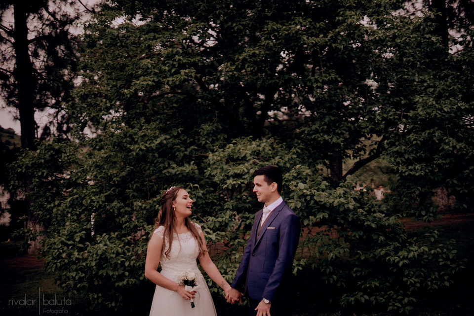 O Casamento Ao Ar Livre da Tati e do Gabriel